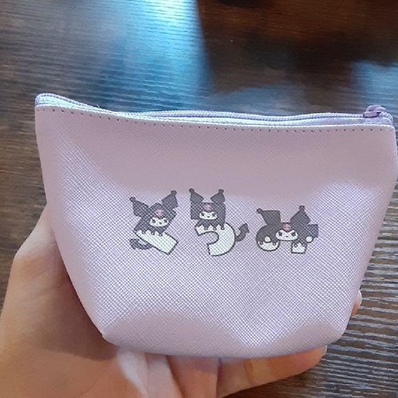 Hello Kitty by Sanrio Crumb Purple Coin Pouch - Picture 2 of 7